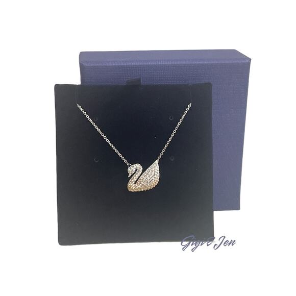 Swarovski Iconic Swan Crystal Necklace multicolor New - Picture 1 of 8